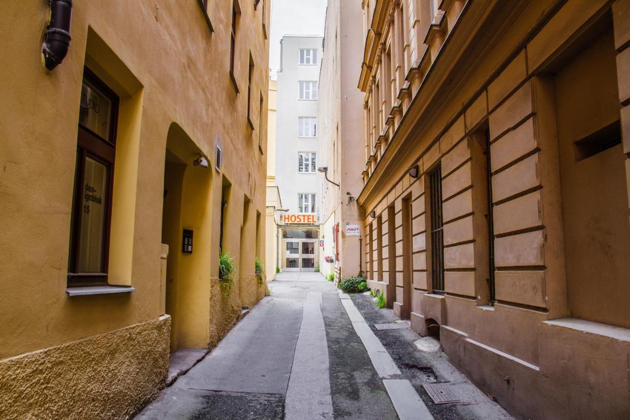 Hostel Mandarinka Prag Eksteriør billede