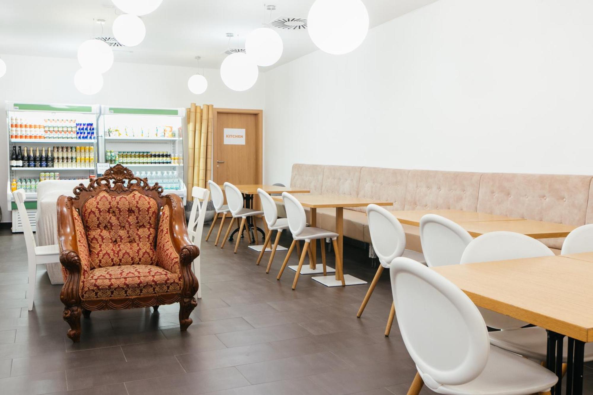Hostel Mandarinka Prag Eksteriør billede