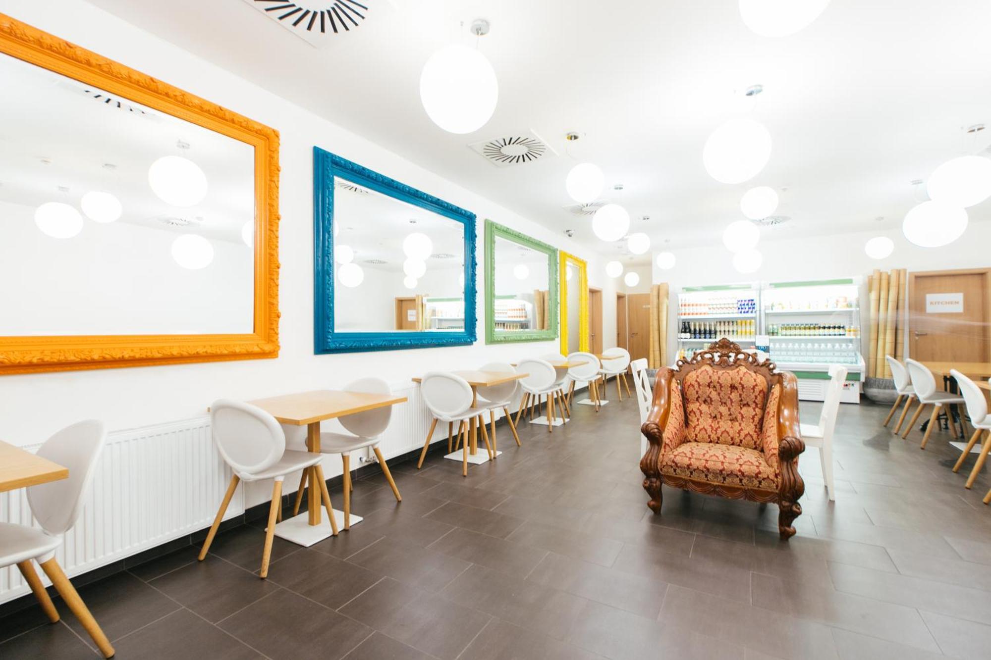 Hostel Mandarinka Prag Eksteriør billede