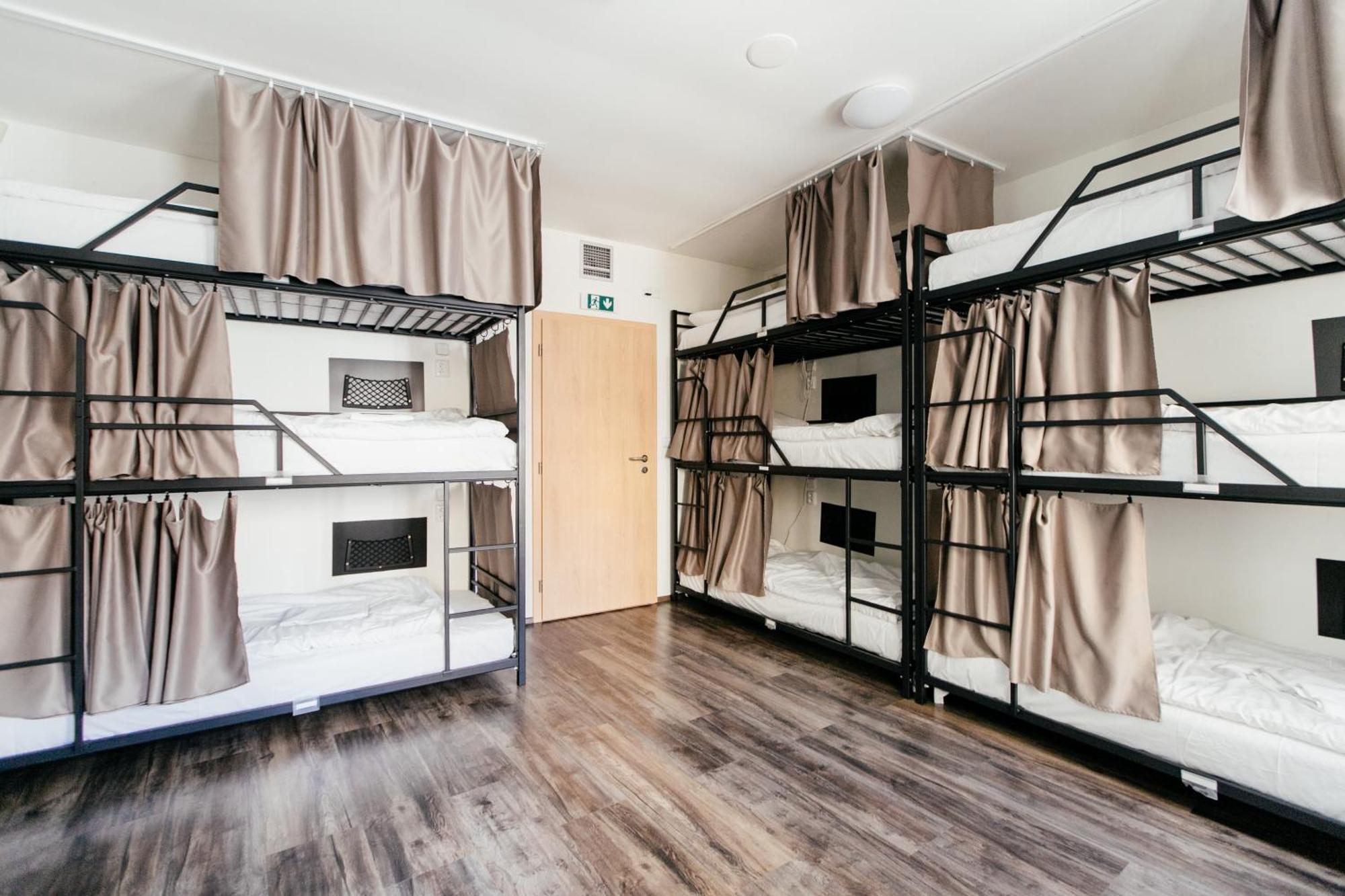 Hostel Mandarinka Prag Eksteriør billede
