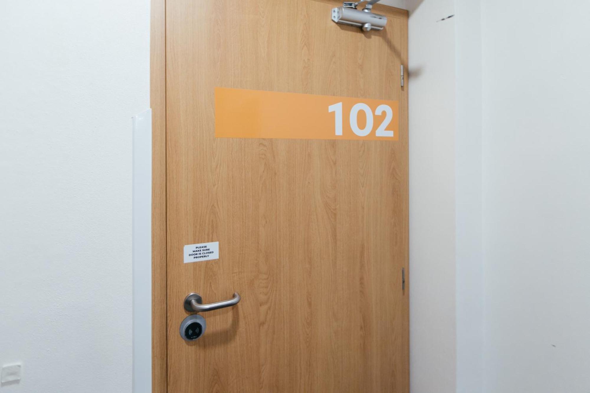 Hostel Mandarinka Prag Eksteriør billede